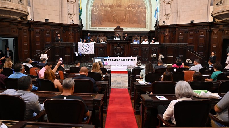 Alerj acolhe sugestões de pessoas com doenças raras para criação de projetos de lei