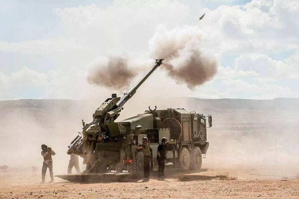 Grupo israelense vence licitação do Exército para fornecer 36 blindados; compra ainda não concretizada gera críticas no PT