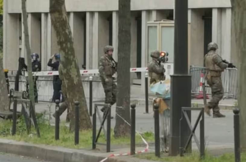 Homem ameaça explodir embaixada do Irã em Paris e é preso (vídeo)