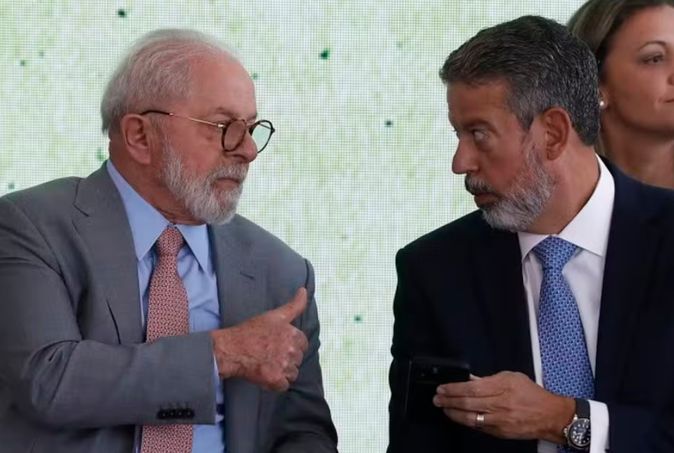 Lula convoca presidentes do Senado e da Câmara e ministro do STF para discutir ações no Rio Grande do Sul