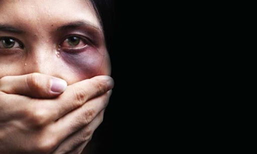 Agora é lei: Programa da Prefeitura de Assistência à Mulher Vítima de Violência Doméstica passa a oferecer reparação de danos estéticos