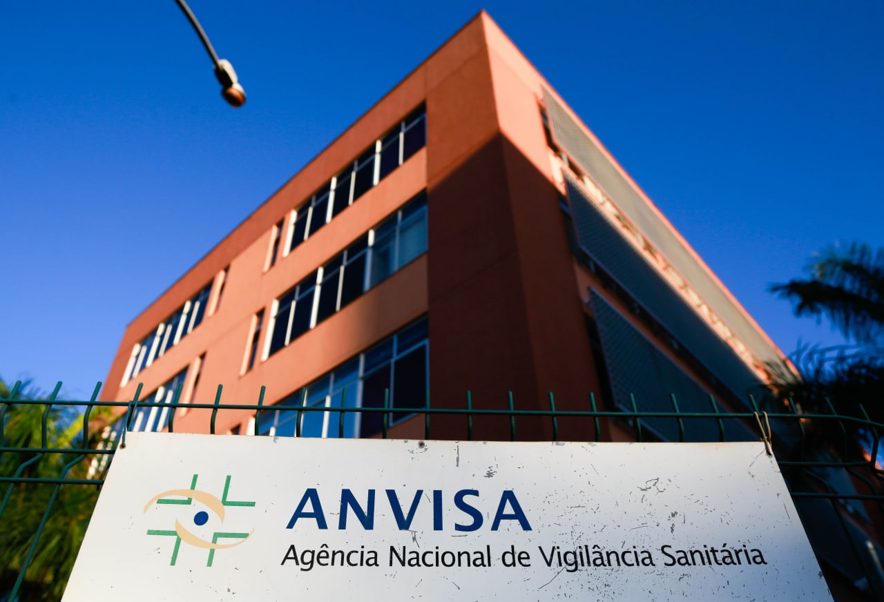 Anvisa proíbe lote de coco ralado e todos os azeites de duas marcas; saiba quais são
