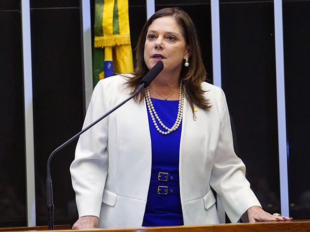 Soraya Santos defende maior participação feminina na política, em evento do P20, em Maceió