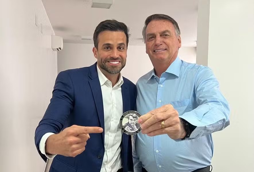 Em vídeo que circula na internet, Bolsonaro aparece pedindo apoio para Pablo Marçal em São Paulo