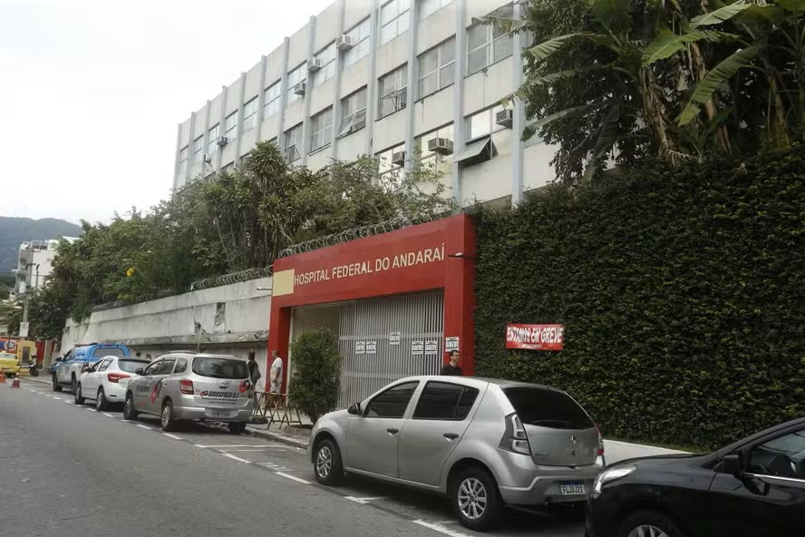 Hospital do Andaraí ainda sem emergência e  médicos, um mês após início da gestão compartilhada