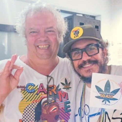 Candidato a vereador, advogado da Marcha da Maconha ganha apoio de famosos para ‘apertar o verde’
