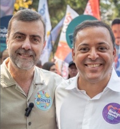 Com a presença de Freixo, Rodrigo participa de encontro com mulheres em Niterói