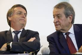É urgente falar da diferença entre o PL e o Bolsonaro