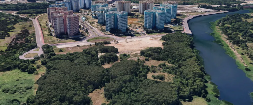 Mulher é atingida por tiro próximo da cabeça enquanto tomava sol em condomínio da Barra (veja o vídeo)