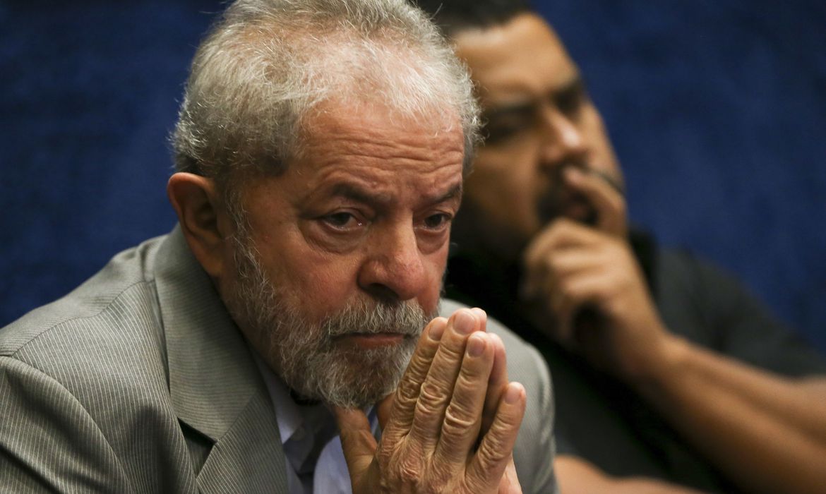 Lula lamenta acidente que deixou 39 mortos e coloca governo à disposição do munícipio e do estado para socorro às vítimas e parentes