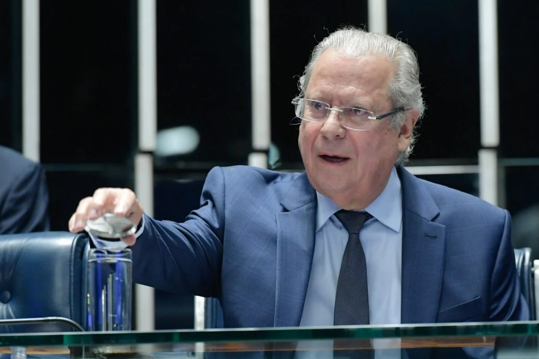 Zé Dirceu is missed by Lula 3, who needs to become Lula 4