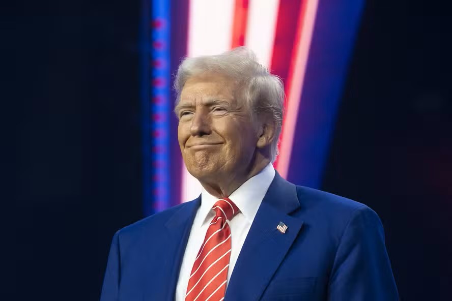 Trump se ufana de que suas ameaças “provavelmente” levaram Zuckerberg a mudanças na Meta sobre fake news