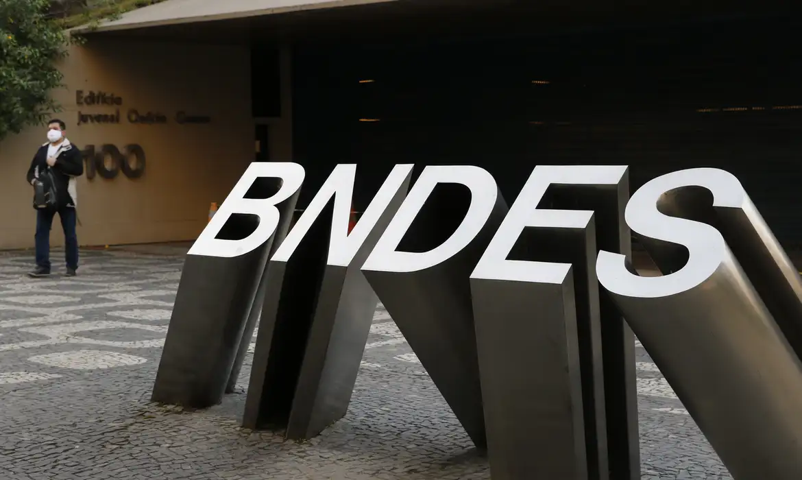 BNDES libera R$ 10 milhões para ampliar internet em cidades de MG