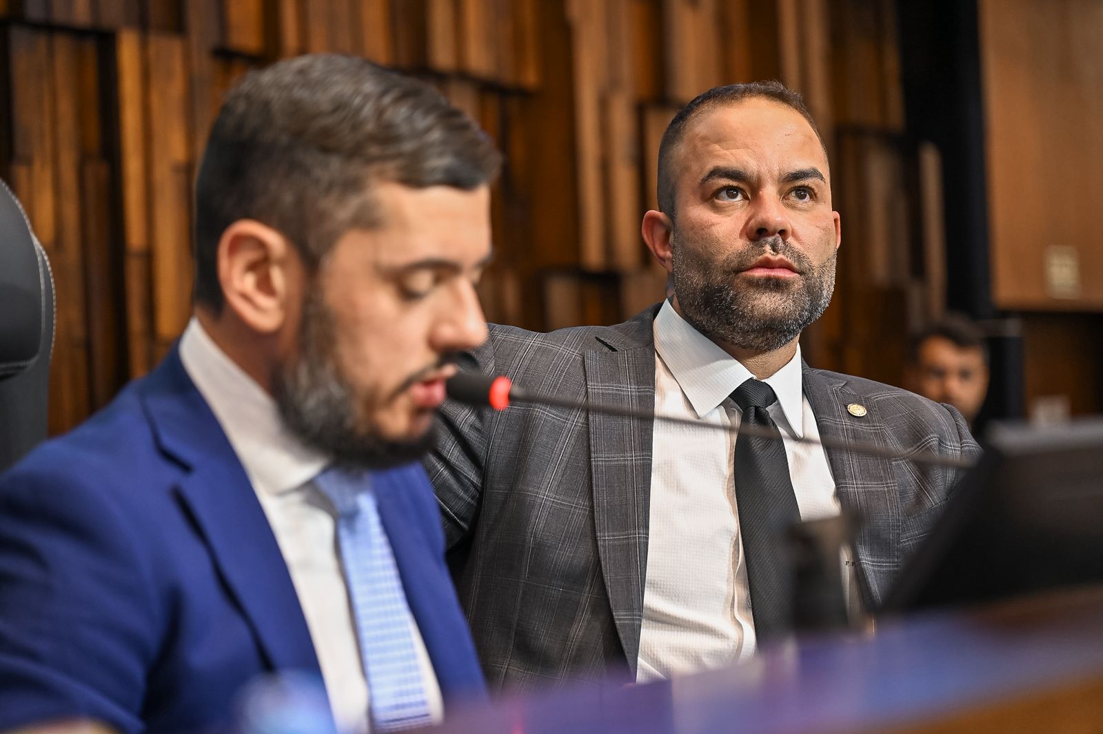 Profissionais da educação podem ganhar proteção contra violência no Estado