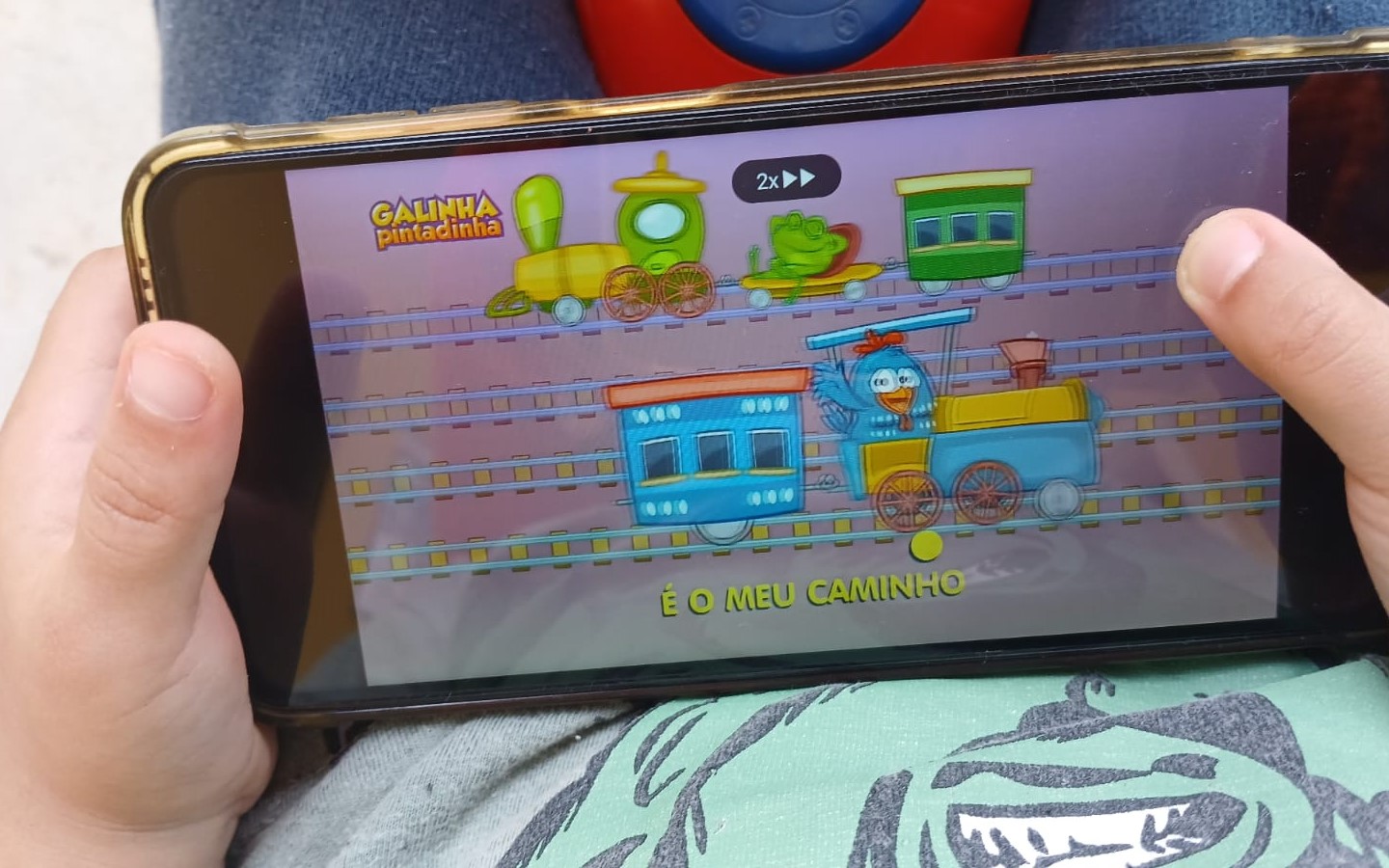 ‘Tudo no 2x’: como acelerar vídeos virou hábito e pode afetar a concentração