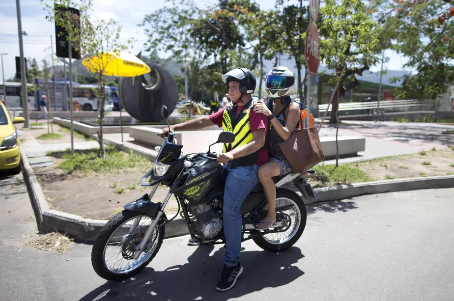 Acidentes com motos crescem no Rio e já representam mais de 70% dos atendimentos de trânsito