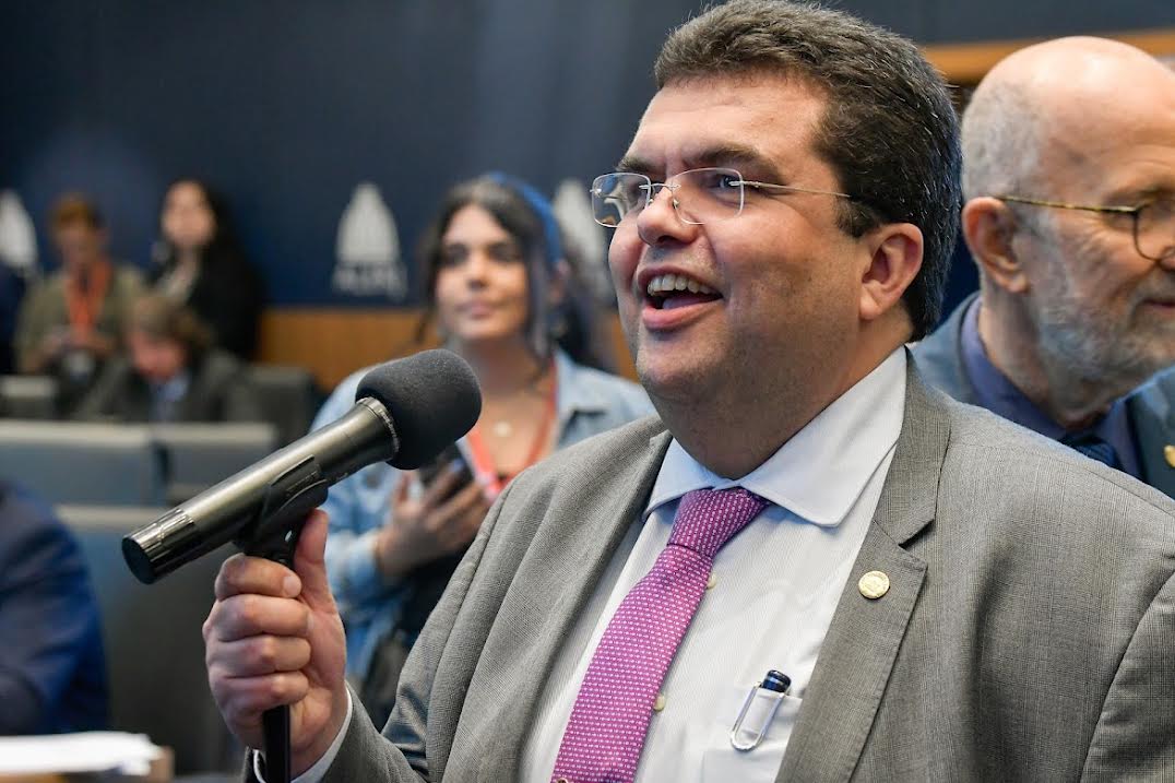 Chico Machado se aproxima do PL em meio a reconfiguração política no Rio