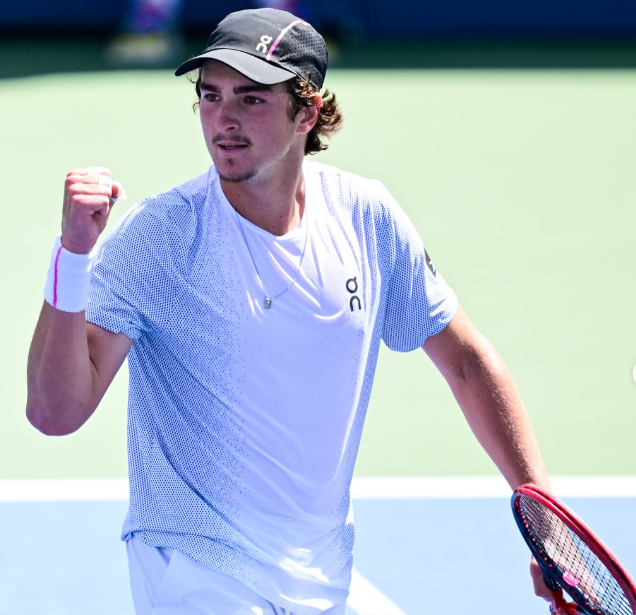 João Fonseca vence espanhol e vai disputar maior final da carreira