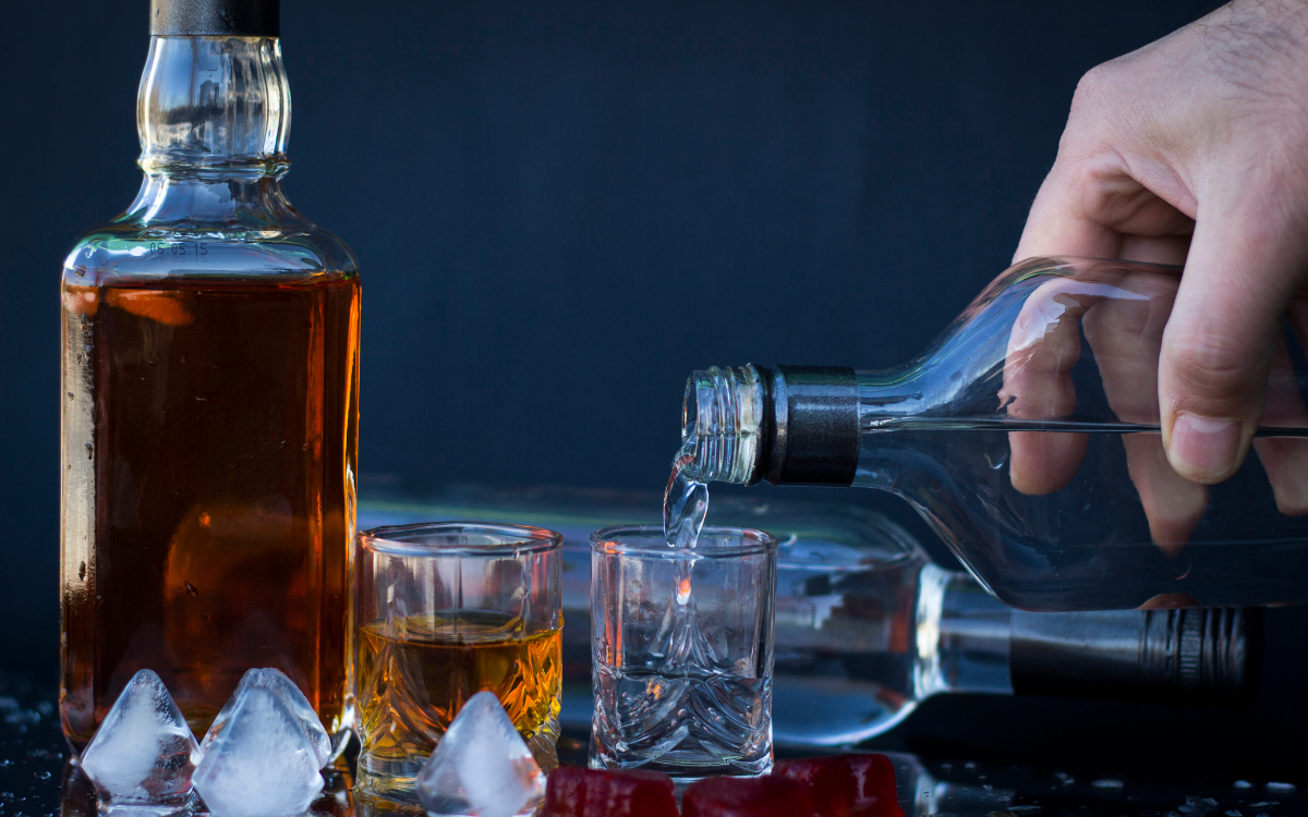 Brasil declara fim da crise do metanol e confirma 22 mortes