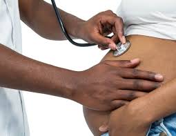Rio de Janeiro lidera casos de sífilis em gestantes, aponta Ministério da Saúde