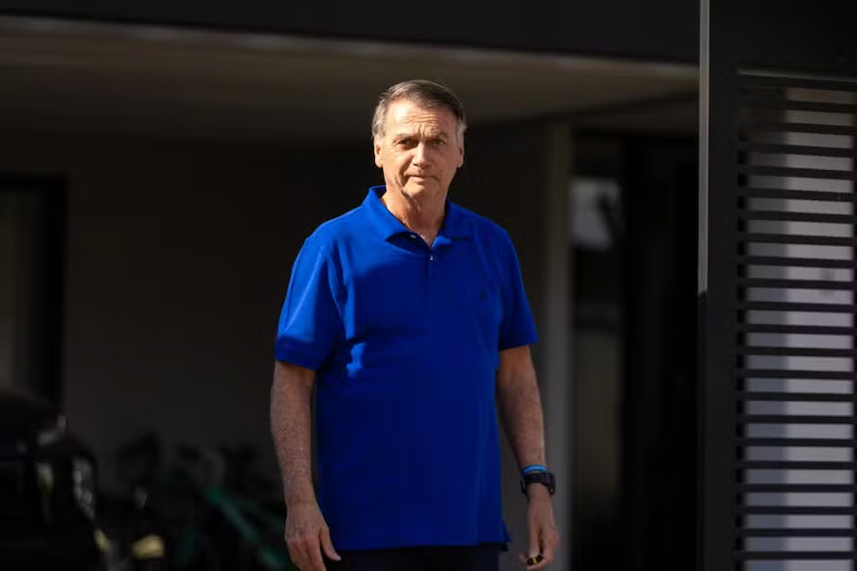 Moraes autoriza filhos de Bolsonaro a visitá-lo no hospital