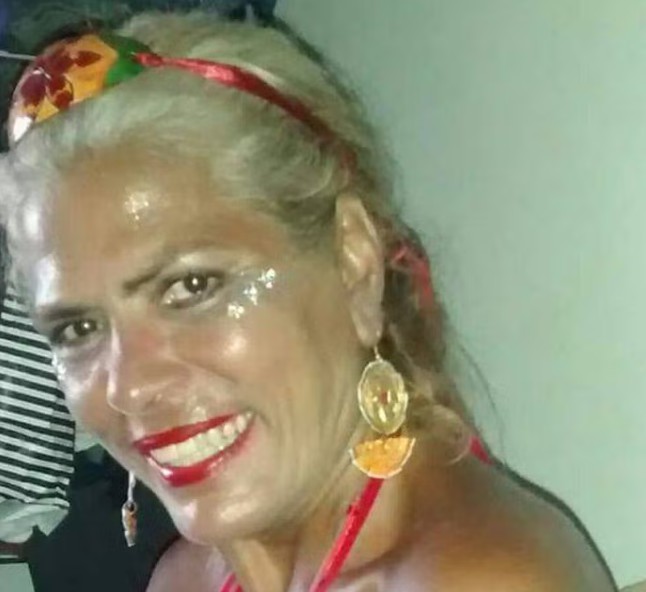 Lia Hollywood, ex-assistente de Chacrinha, morre após ataque de pitbull em sua residência