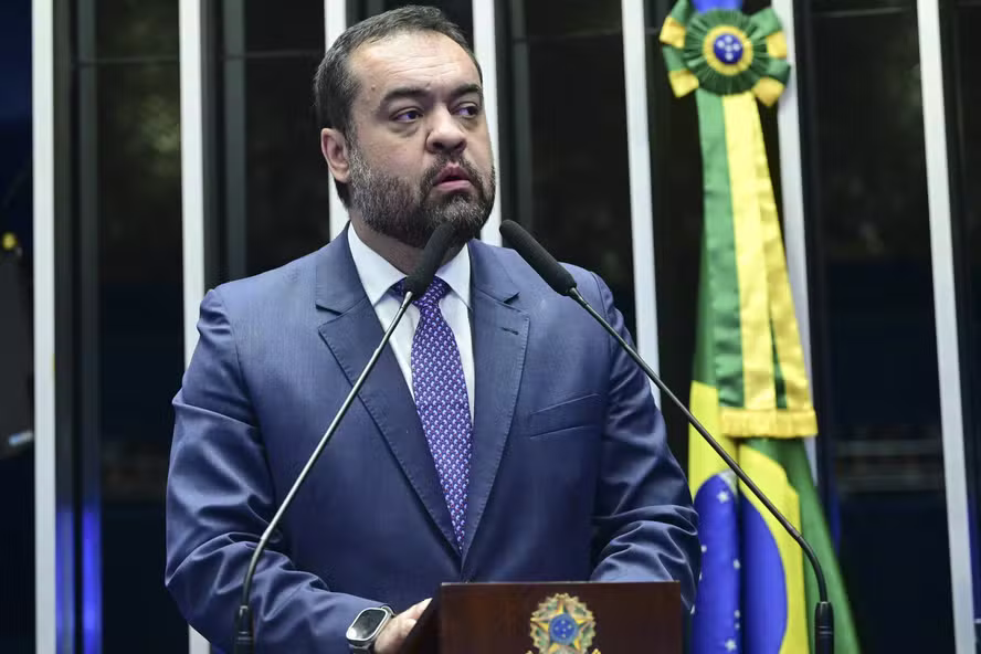 TSE retoma nesta terça julgamento de Cláudio Castro