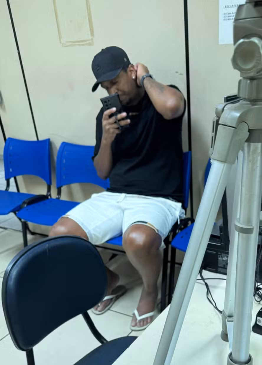 Ex-jogador Jô é preso na Barra por dívida de pensão alimentícia