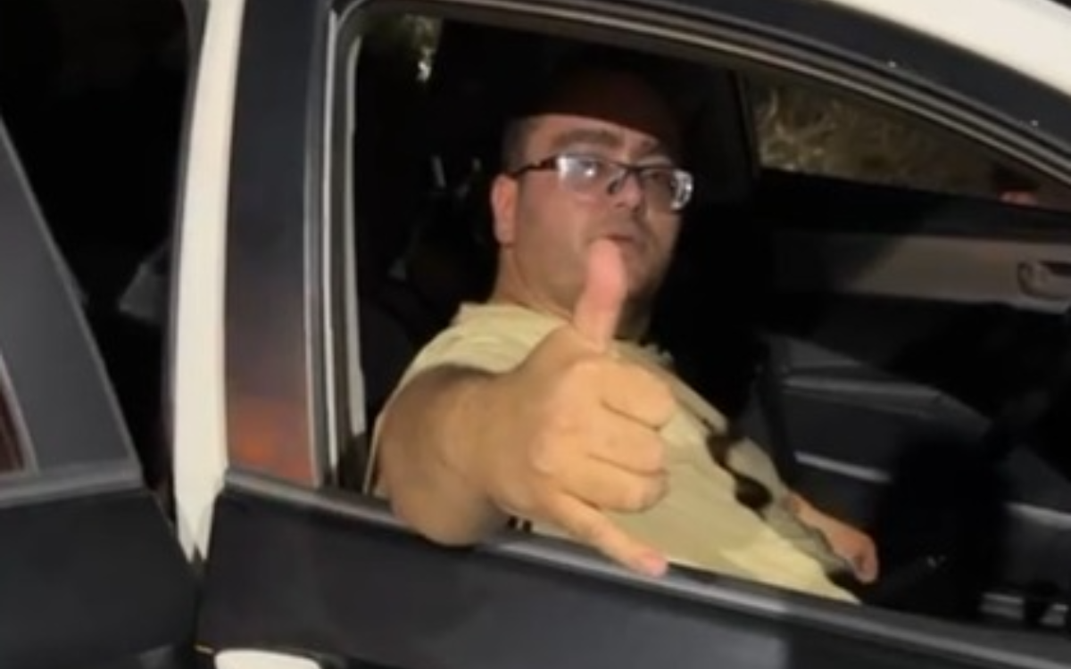 Polícia prende homem que perseguia Isis Valverde há 20 anos