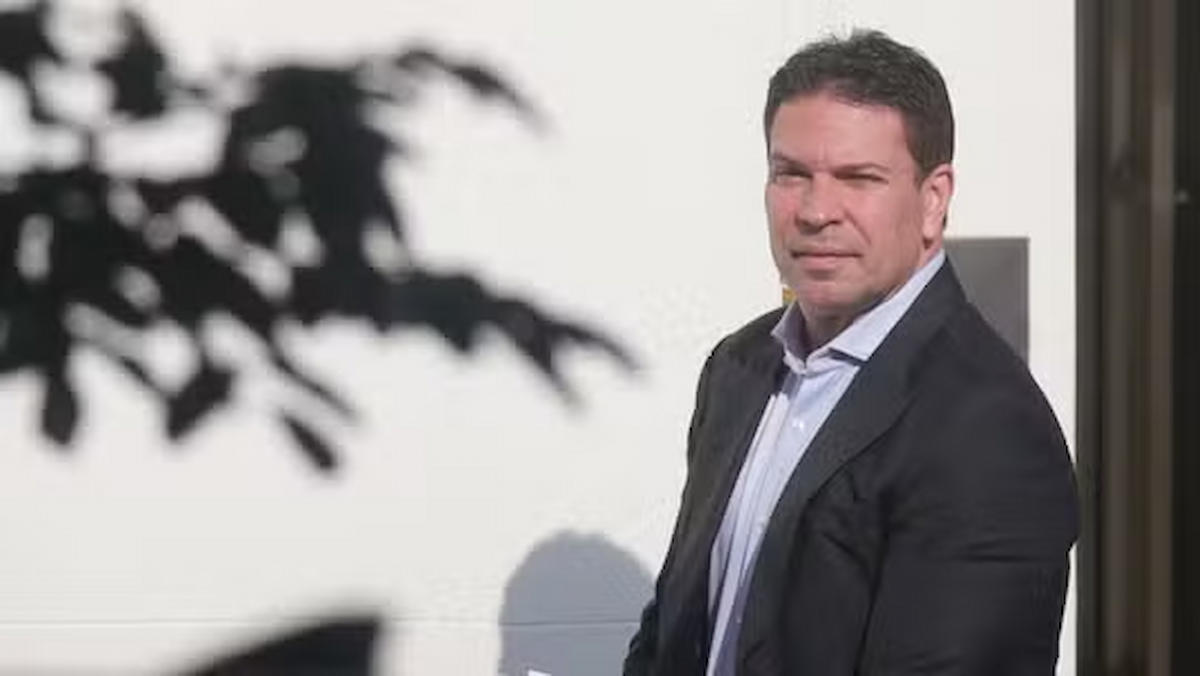 Abin cobra devolução de R$ 10 mil pagos a mais a Alexandre Ramagem