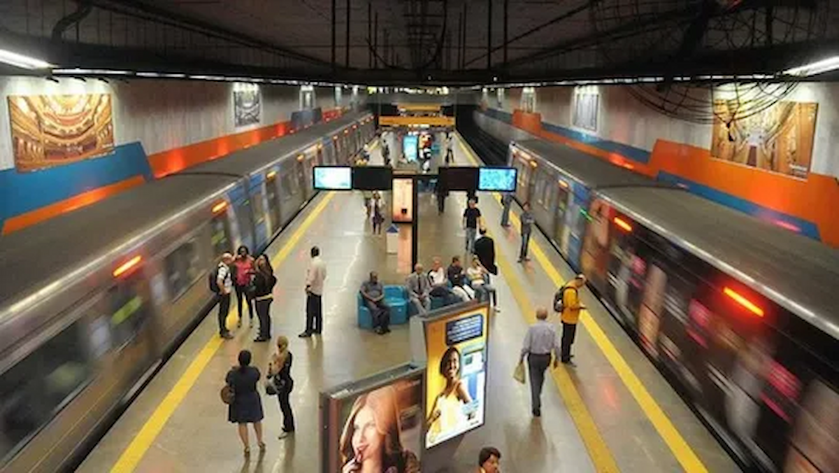 Venda presencial do passaporte do MetrôRio para o réveillon termina neste domingo