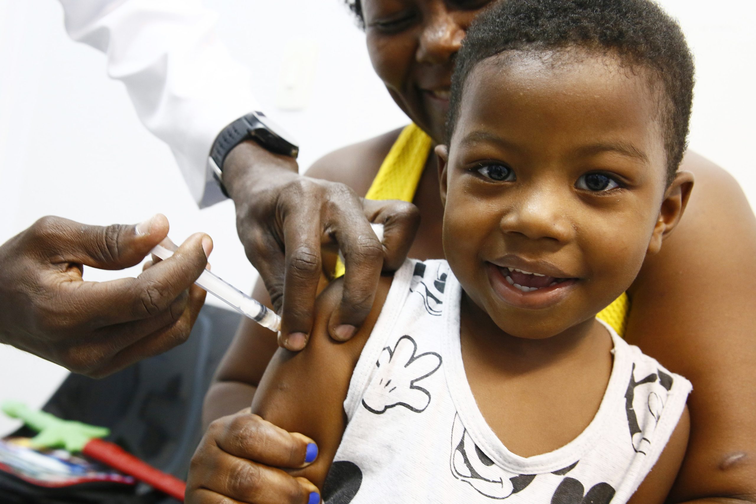 Rio alerta para queda histórica na vacinação e risco de novas doenças