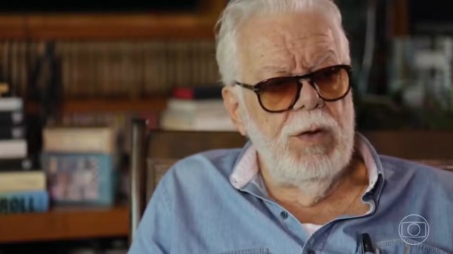 Velório de Manoel Carlos reúne fãs e homenagens no Rio de Janeiro