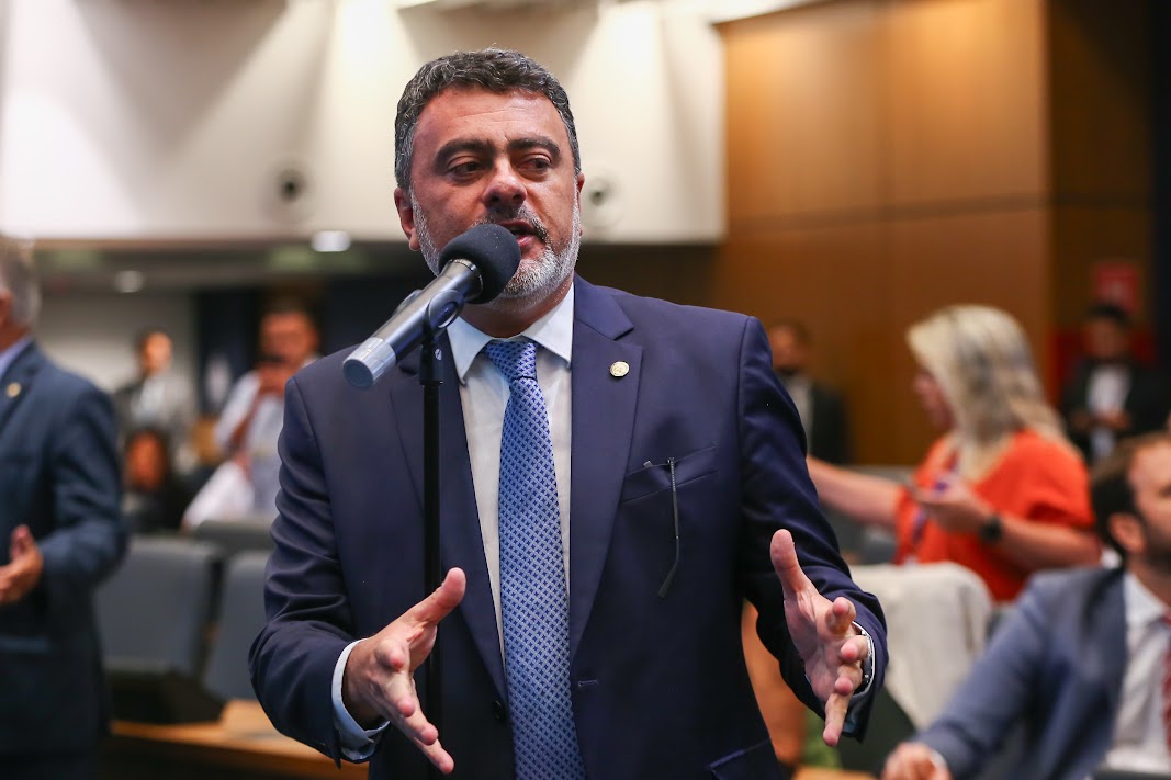 Deputados pedem CPI para acompanhar o caso ‘Meninas de Guarus’