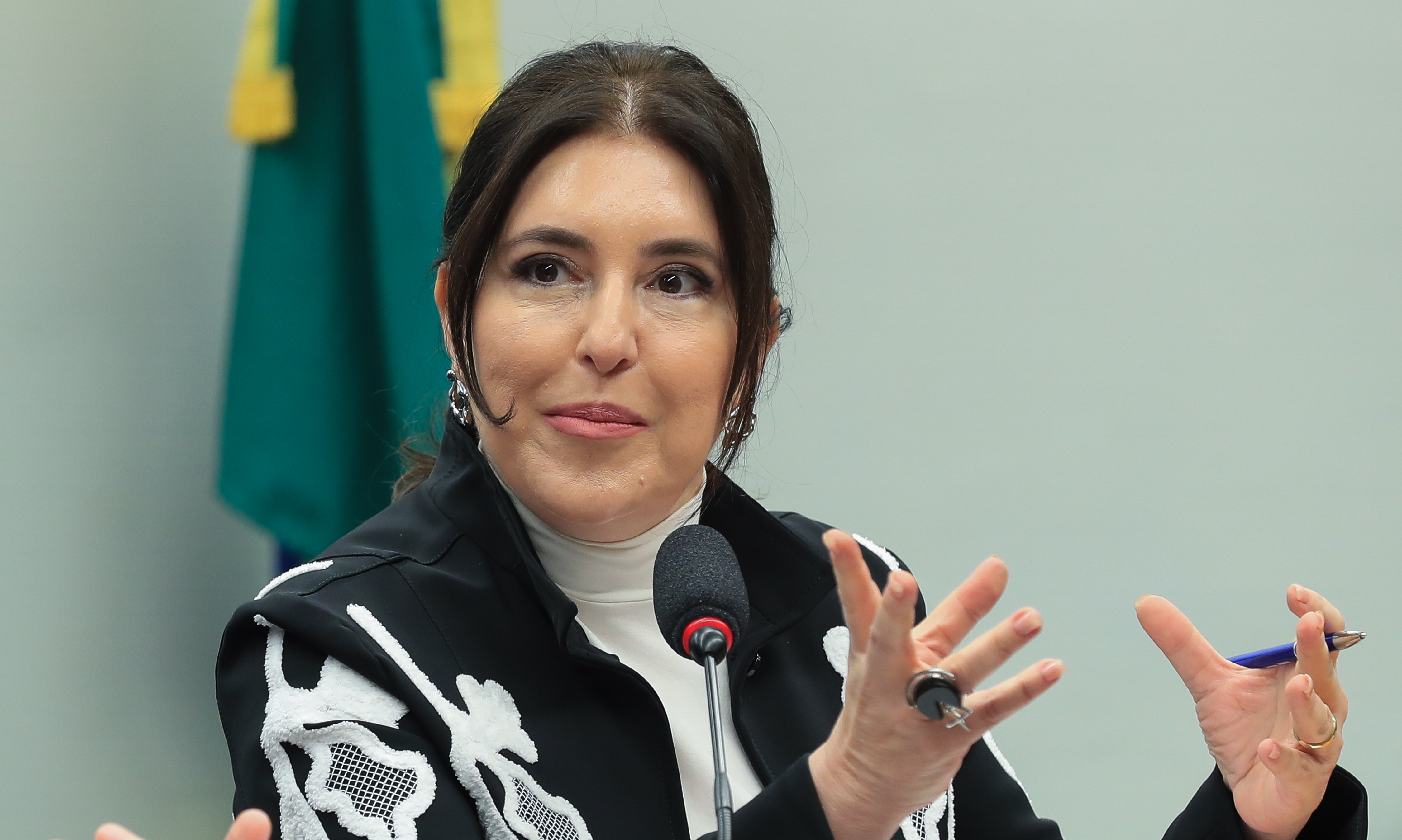 Tebet recebe convite do PSB e discute com Lula candidatura em São Paulo