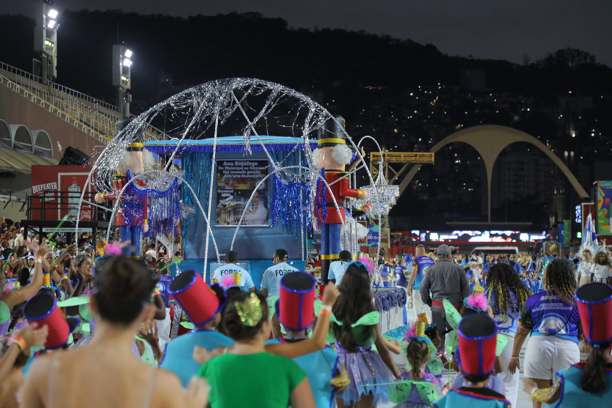 Desfiles mirins e Sábado das Campeãs provocam interdições no trânsito no Centro do Rio; confira
