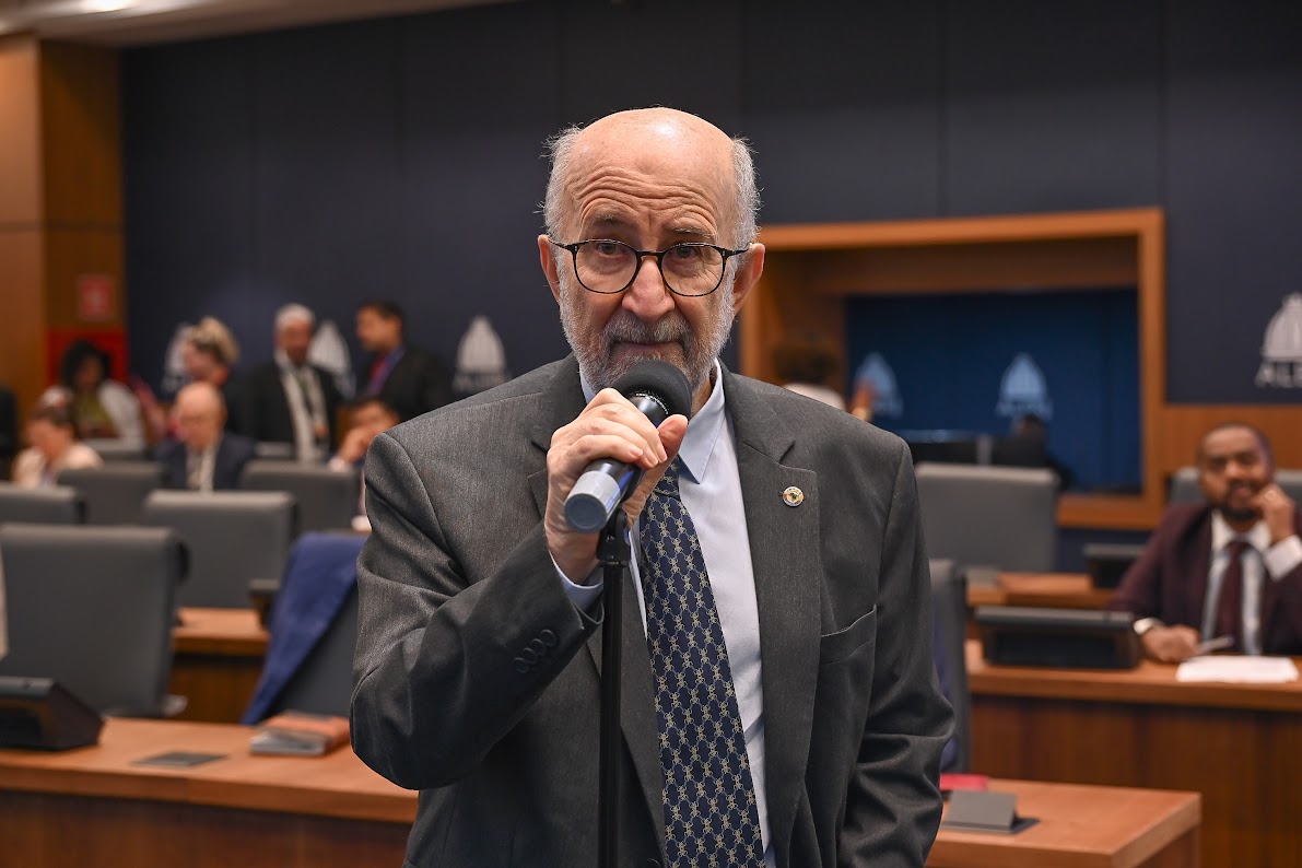 Luiz Paulo alerta para risco de impasse em eleição indireta no Rio