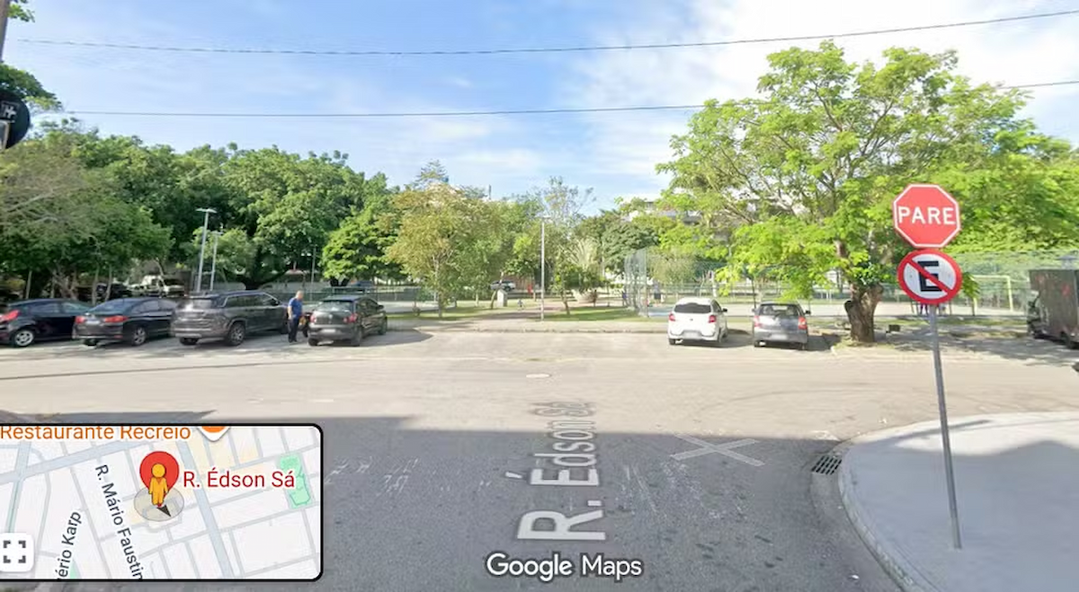 Casal é encontrado morto dentro de carro no Recreio dos Bandeirantes