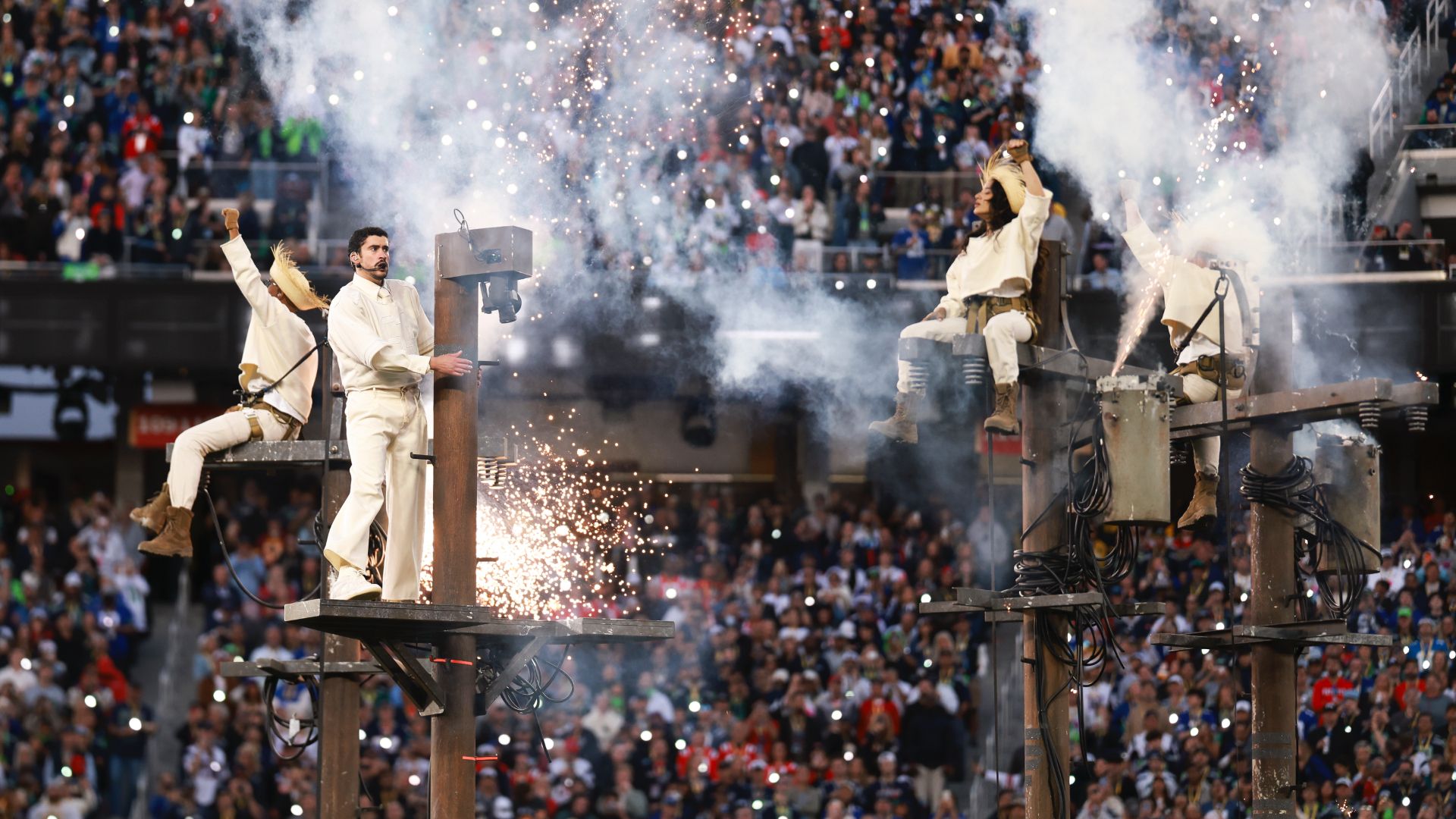 Audiência recorde de Bad Bunny no Super Bowl irrita Trump, que chama show de ‘afronta’
