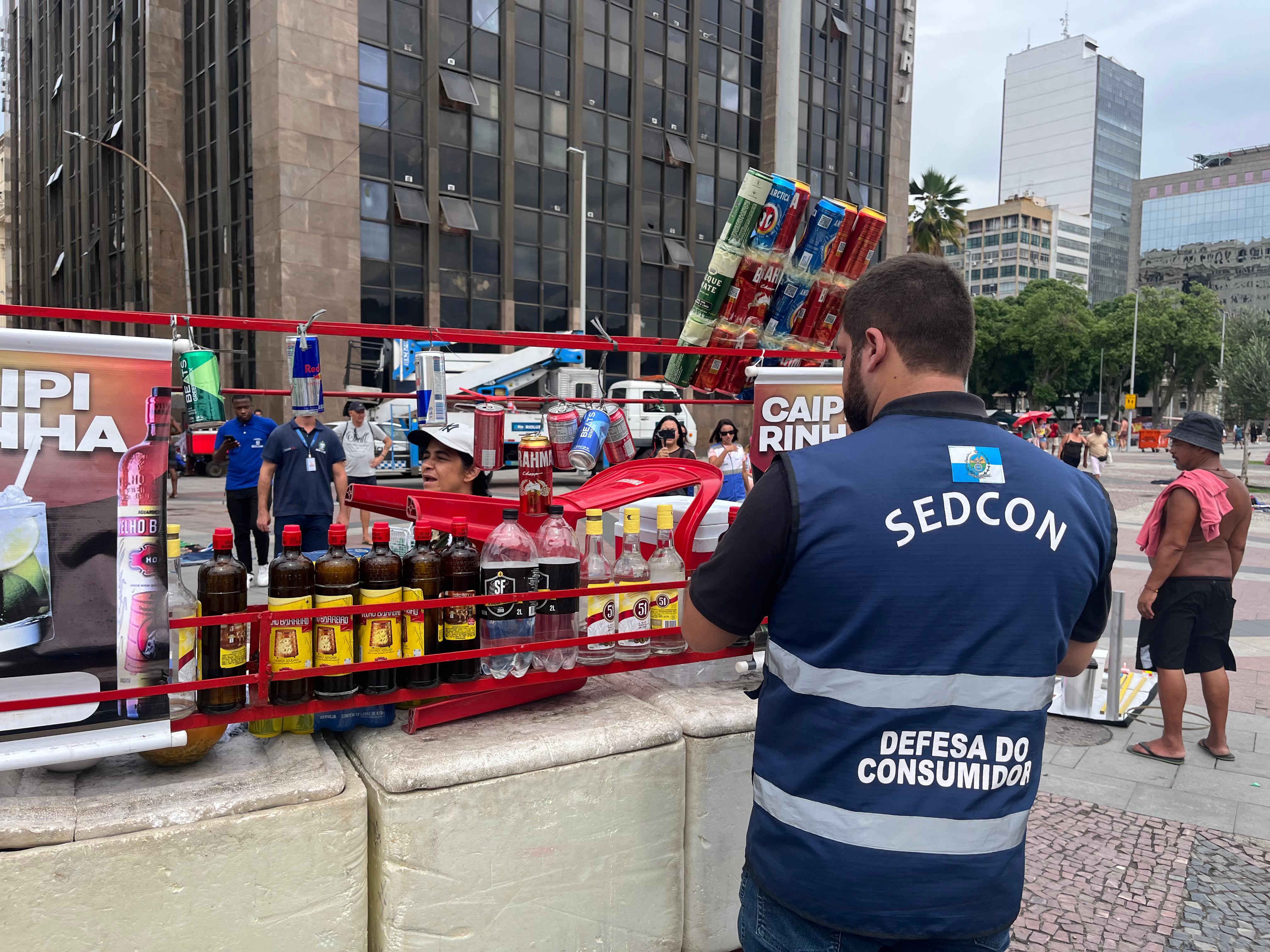 Consumidor terá canal 24h e laboratório itinerante para testar bebidas no Carnaval