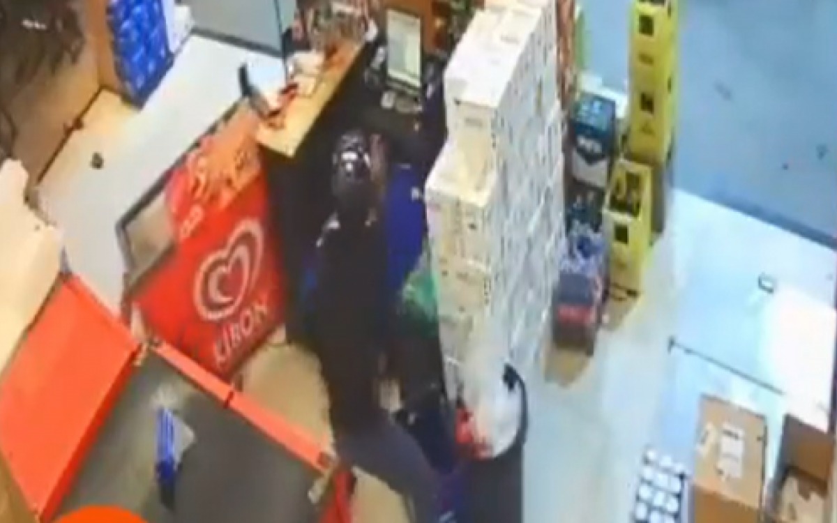 Ataque a tiros deixa um morto e dois feridos no Norte Fluminense