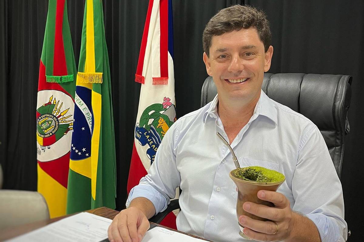 PF prende ex-prefeito de cidade gaúcha por suspeita de fraude em obras pós-enchentes