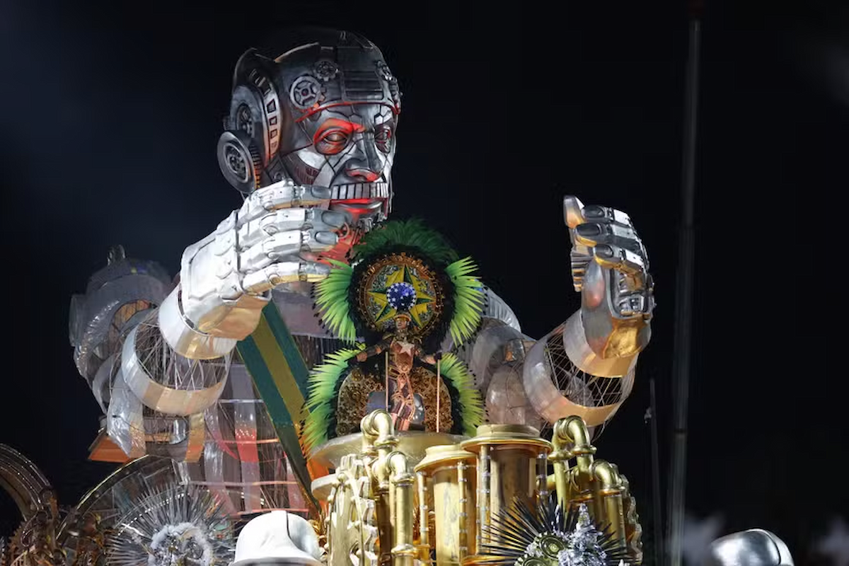 Homenagem a Lula no carnaval é considerada inadequada por 71%, diz Datafolha