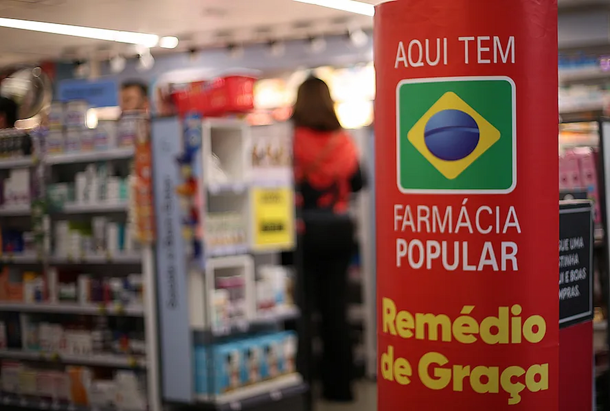 Governo vai suspender mais de 300 registros médicos por prescrições fora do padrão no Farmácia Popular