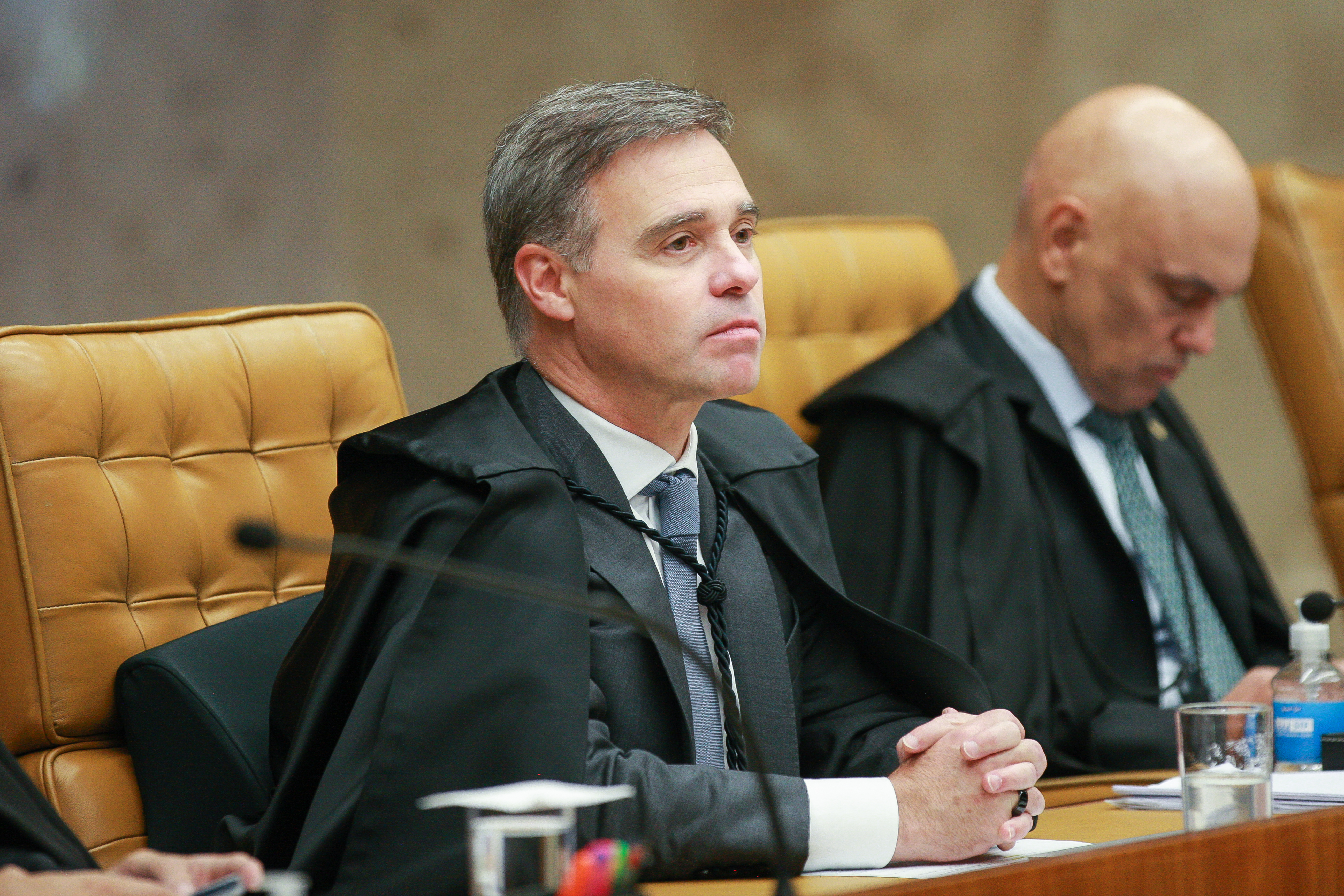 STF: Mendonça afirma que juiz não pode agir como estrela e cobra responsabilidade