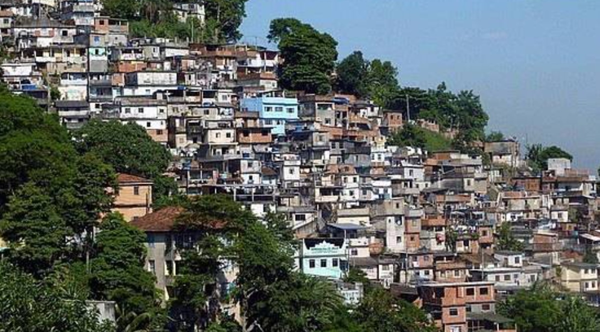 Ação da PM no Morro do 18 mira quadrilha especializada em roubo de cargas