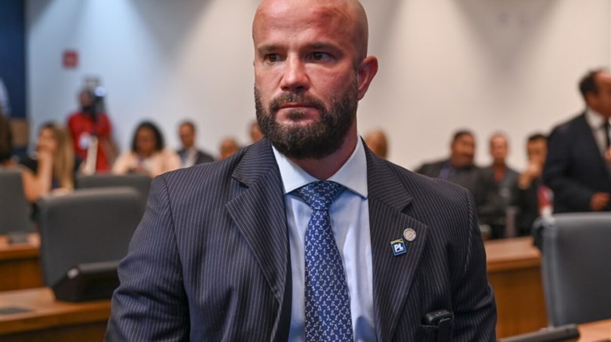 Com retotalização de votos PL recupera vaga na Alerj após cassação de Bacellar