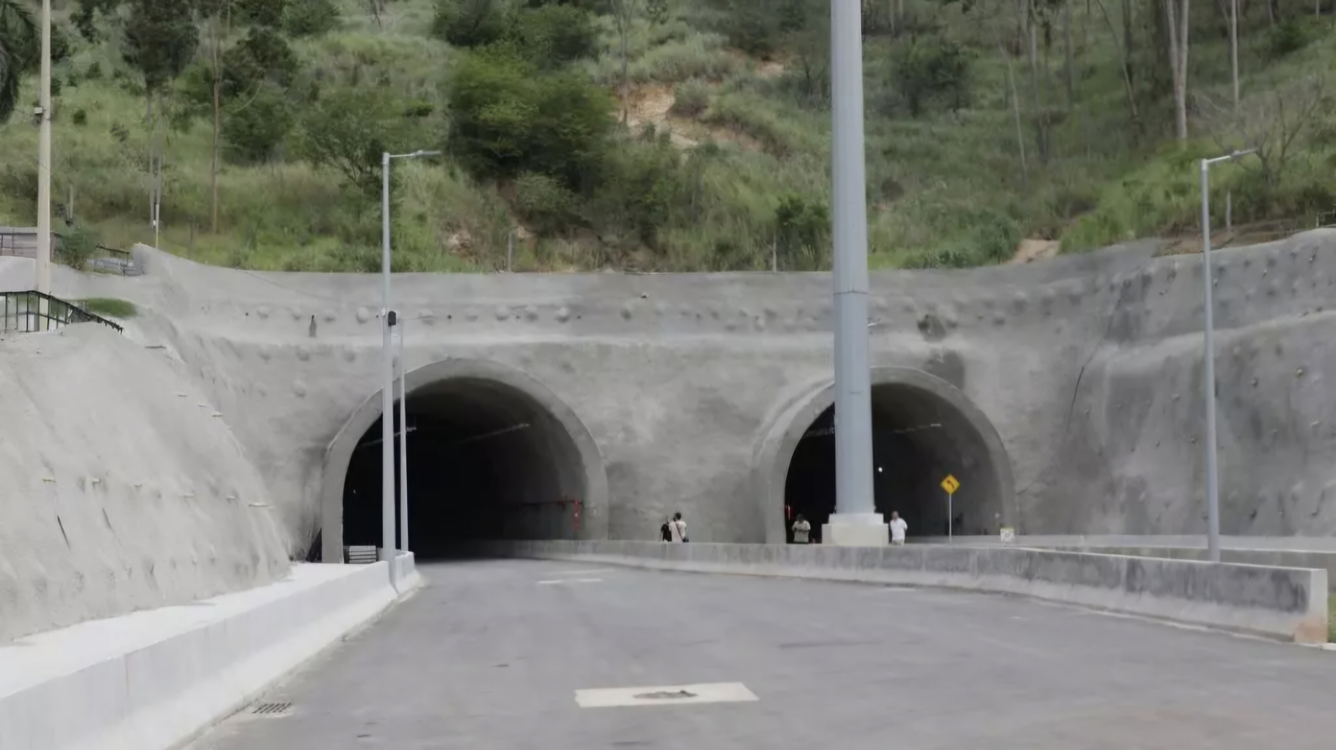 Lula cumpre agenda no Rio com entrega de moradias, obra viária e anúncio de hub aéreo