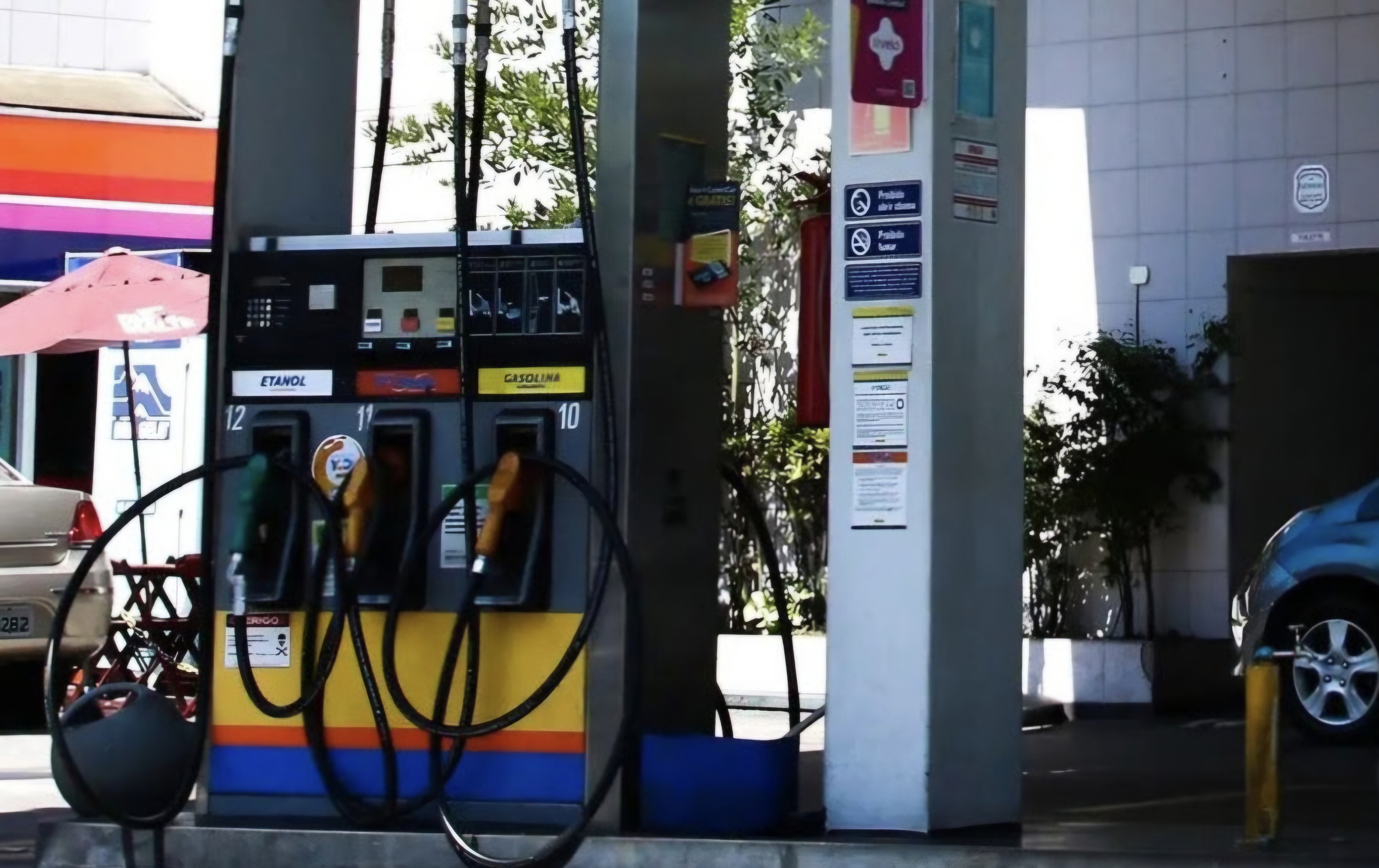 Governo cria plantão com Procons para fiscalizar preço de combustíveis