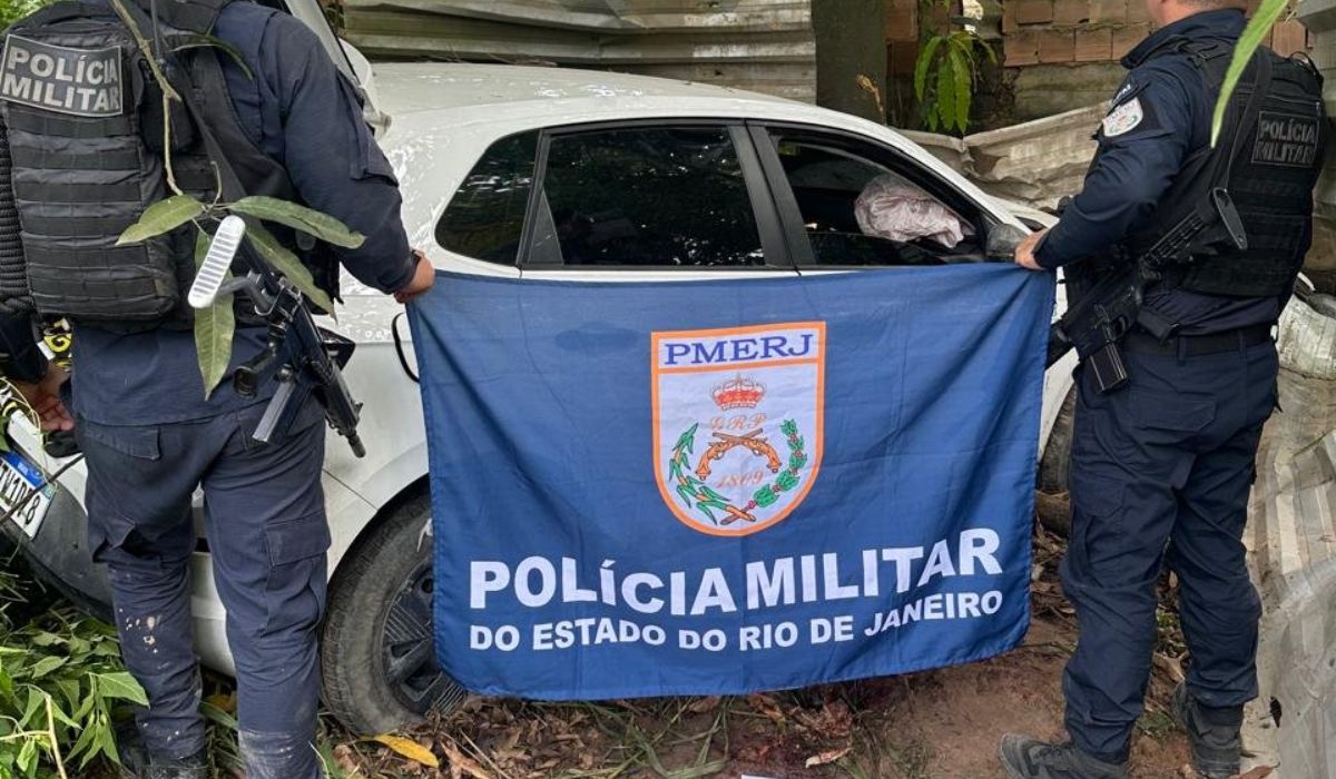 Fuga termina em troca de tiros, dois suspeitos presos e um morto em Japeri